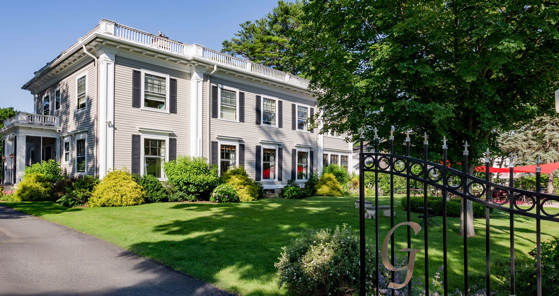 Luxury Bed & Breakfast in Lenox, MA The Gatways Inn